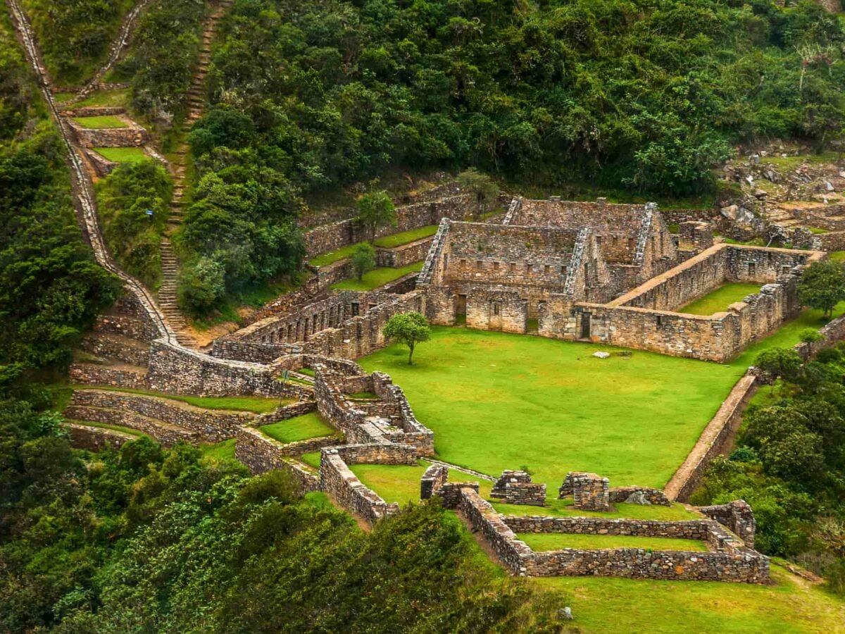 Choquequirao Trek 4 Days